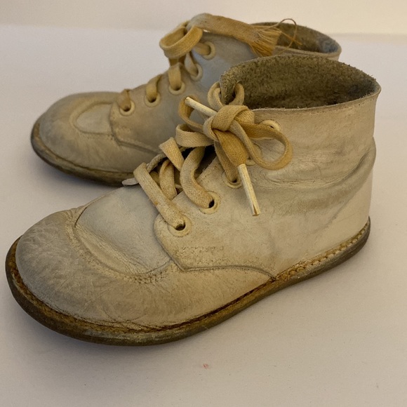 Vintage 1950 Buster Brown Leather Shoes in Original Box - Picture 6 of 11